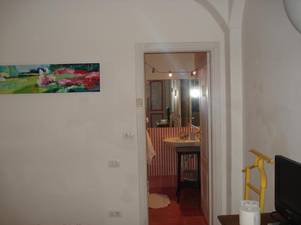 Вілла Agriturismo La Vecchia Дольчеаккуа Екстер'єр фото